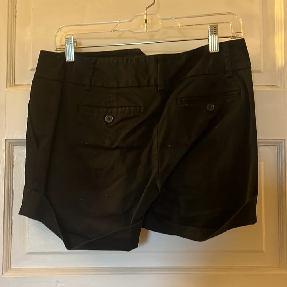 New York & Company Shorts - Picture 6 of 8